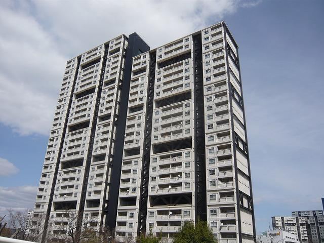 3LDK+S apartment in Ashiya, Hyogo - Photo 1