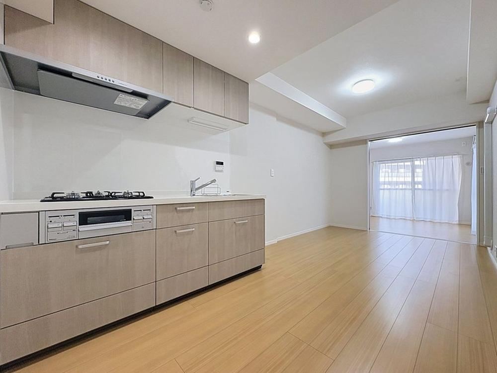 2DK apartment in Sumida Ward, Tokyo - Photo 1