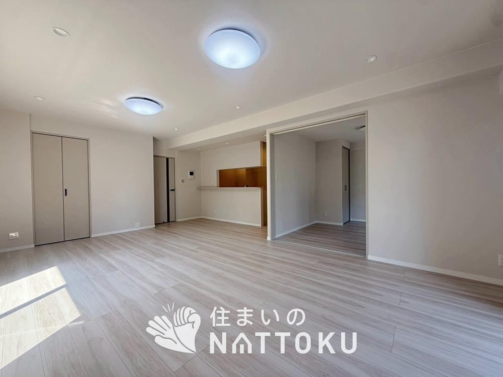 3LDK apartment in Hirakata, Osaka - Photo 1