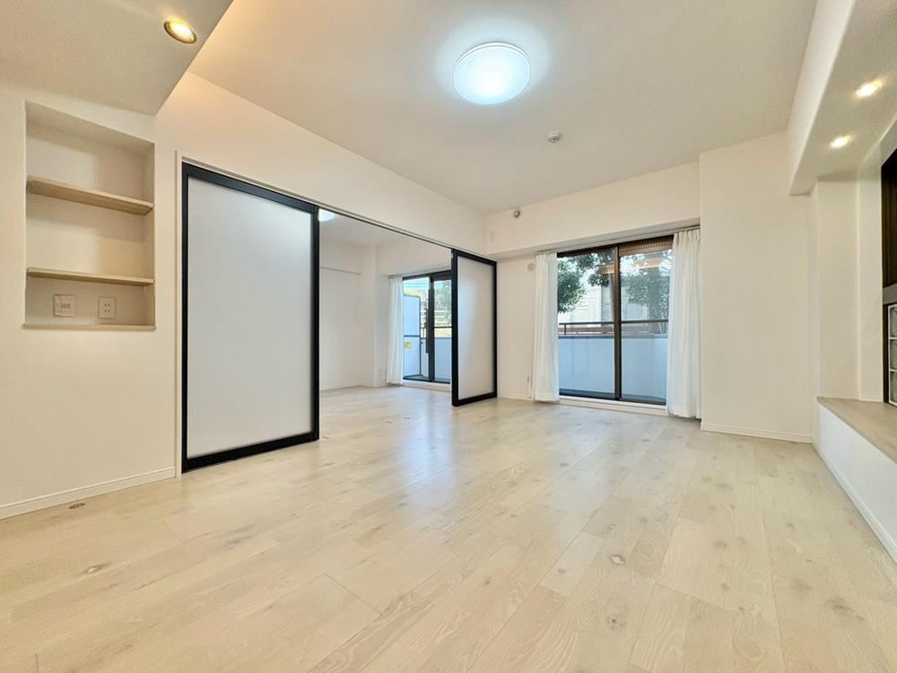 3LDK apartment in Katsushika Ward, Tokyo - Photo 1