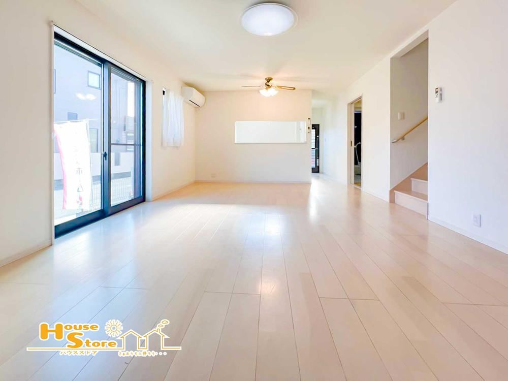 4LDK house in Koshigaya, Saitama - Photo 1