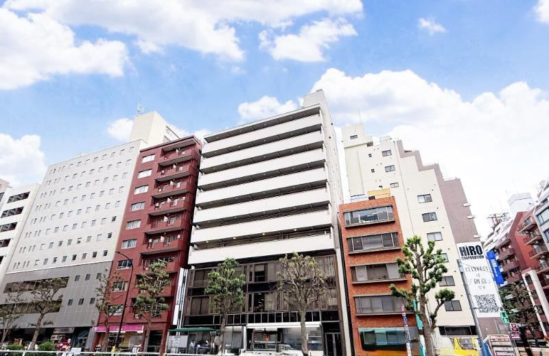 1LDK apartment in Shinjuku Ward, Tokyo - Photo 1