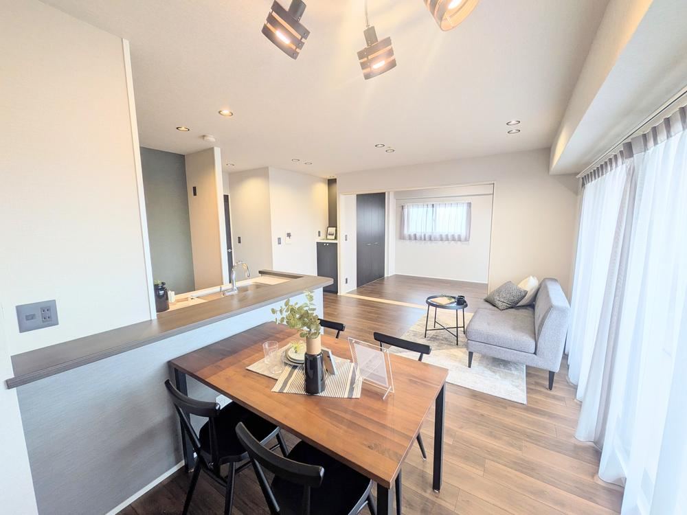 3LDK apartment in Konohana Ward, Osaka - Photo 1