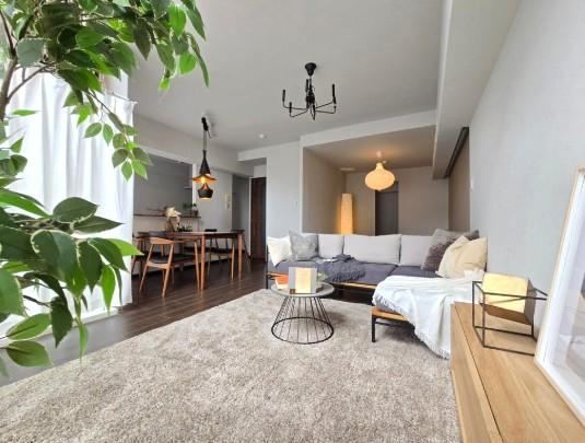 2LDK apartment in Yodogawa Ward, Osaka - Photo 1