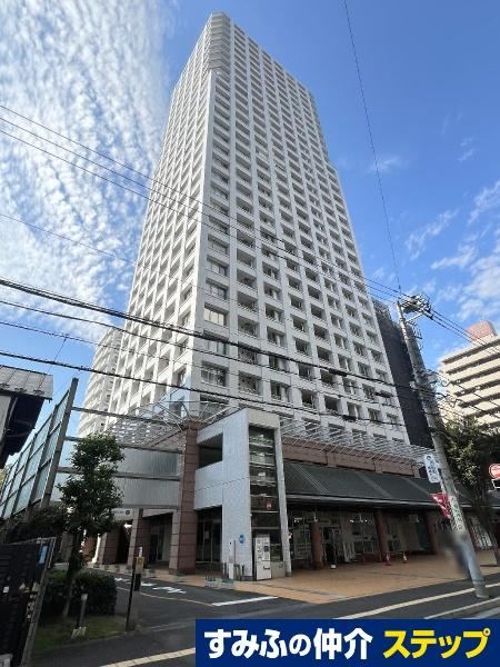 2LDK apartment in Tokorozawa, Saitama - Photo 1