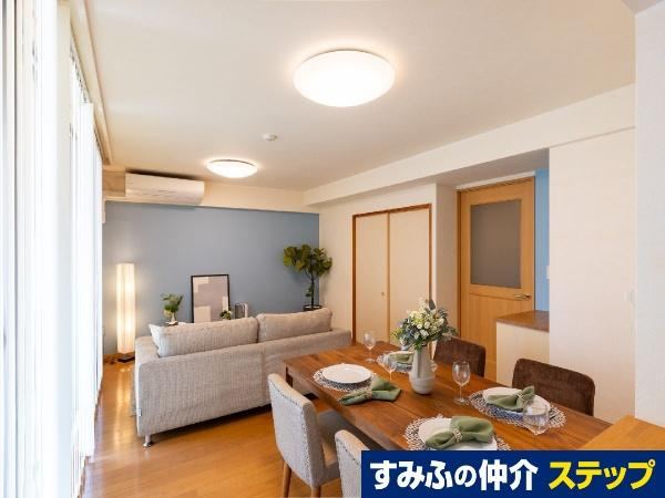 3LDK apartment in Nishinomiya, Hyogo - Photo 1