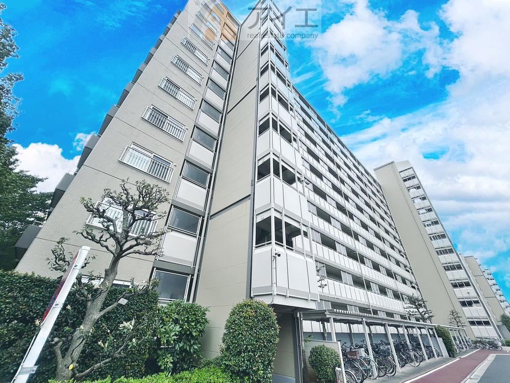 4LDK apartment in Matsudo, Chiba - Photo 1