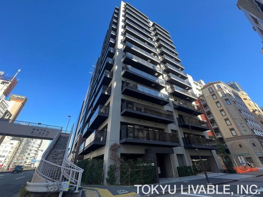 3LDK apartment in Minato Ward, Tokyo - Photo 1