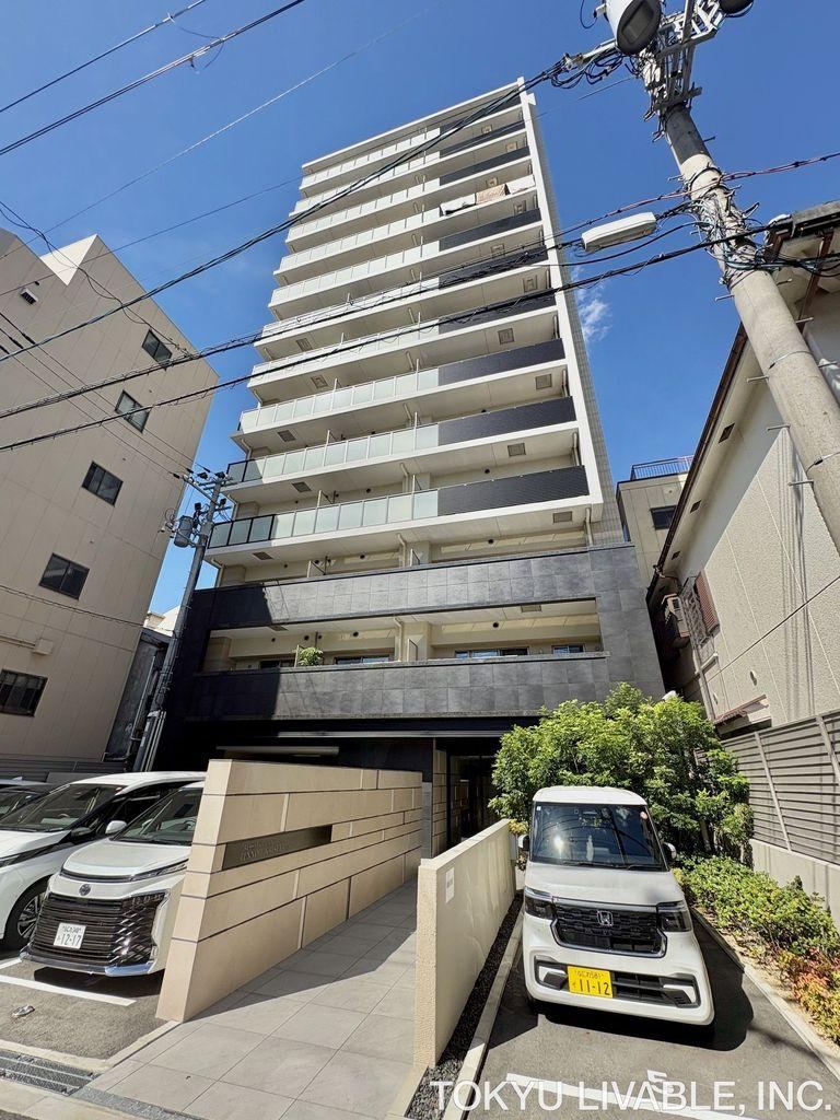 2LDK apartment in Tennoji Ward, Osaka - Photo 1