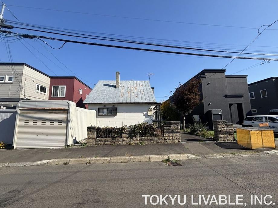 208 m² land in Kita Ward, Sapporo, Hokkaido - Photo 1
