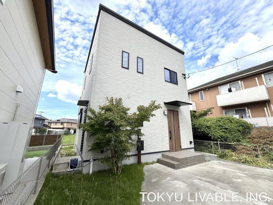 4LDK house in Chikushino, Fukuoka - Photo 1