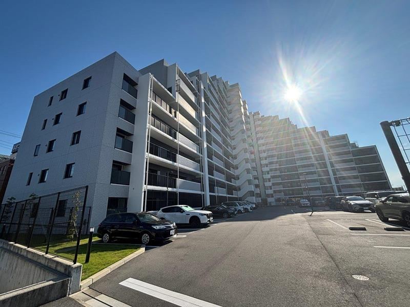3LDK apartment in Yokkaichi, Mie - Photo 1