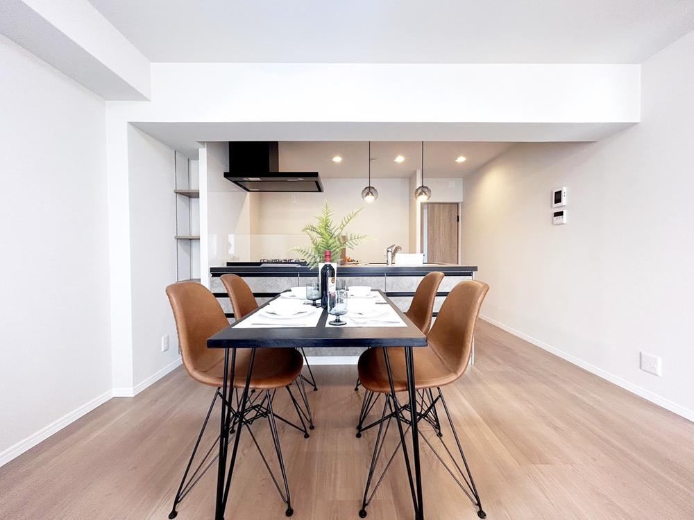 3LDK apartment in Takatsuki, Osaka - Photo 1