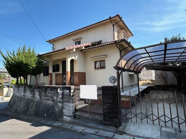 4LDK house in Oita, Oita - Photo 1