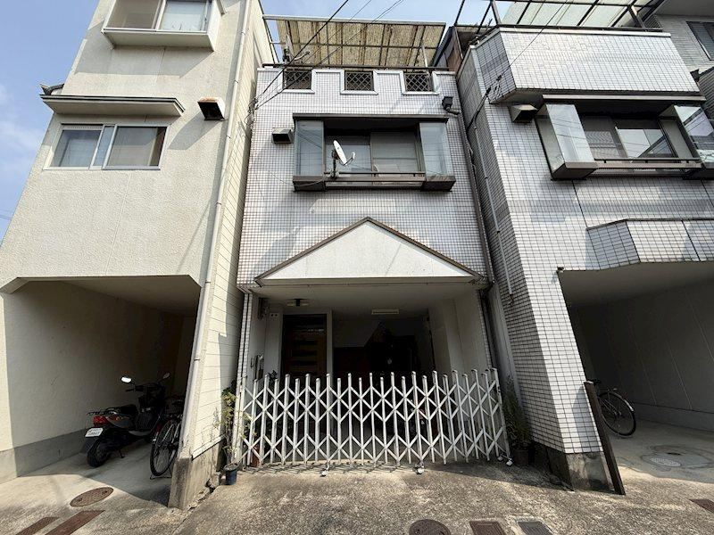 3DK house in Nishikyo Ward, Kyoto - Photo 1