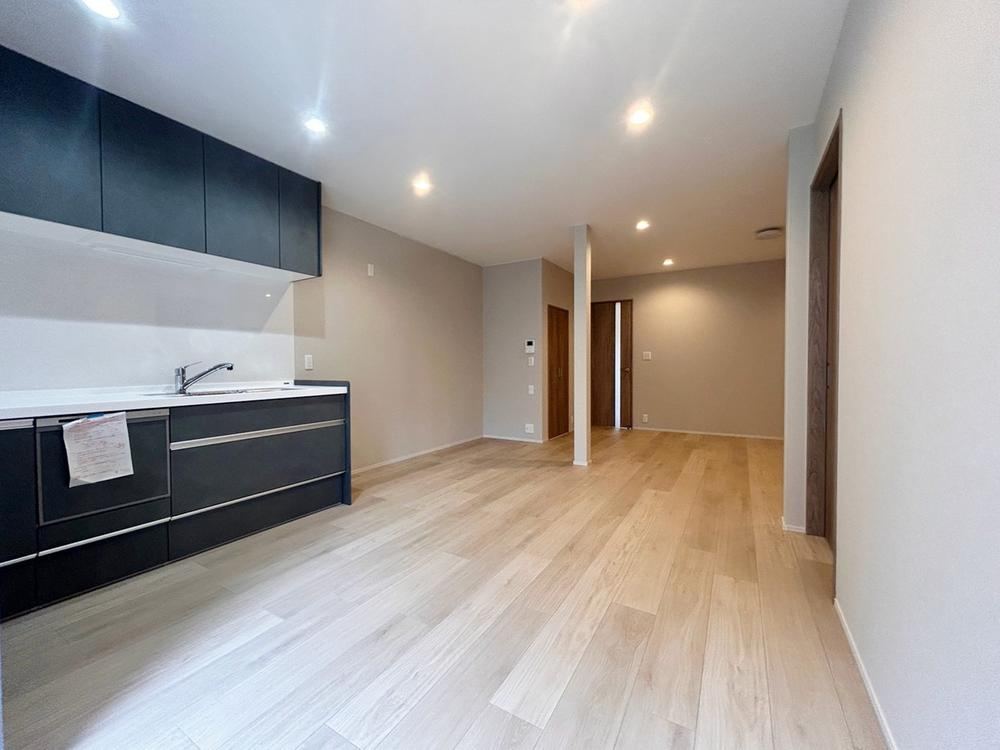 4LDK house in Fushimi Ward, Kyoto - Photo 1