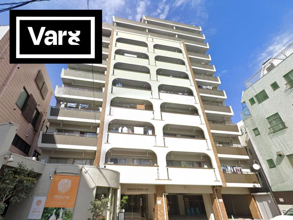 3DK apartment in Meguro Ward, Tokyo - Photo 1