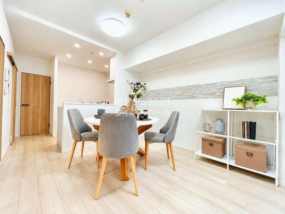 3LDK apartment in Kawaguchi, Saitama - Photo 1