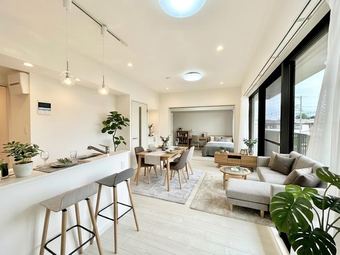 4LDK apartment in Zama