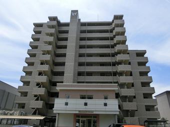 4LDK apartment in Tsu