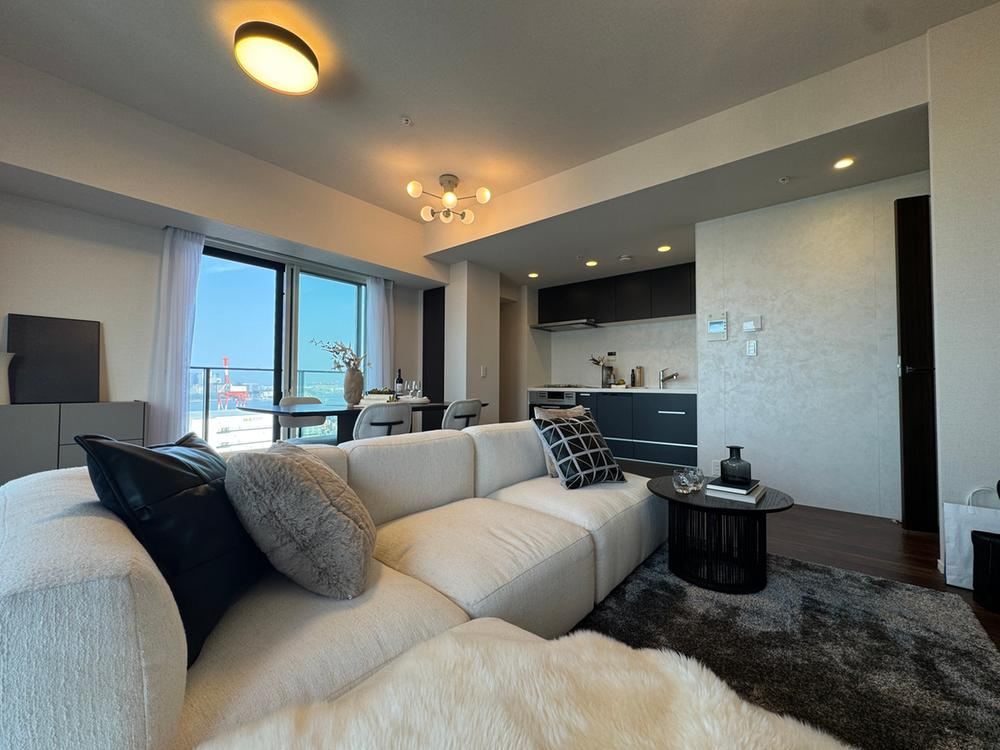 2LDK apartment in Shinagawa Ward, Tokyo - Photo 1