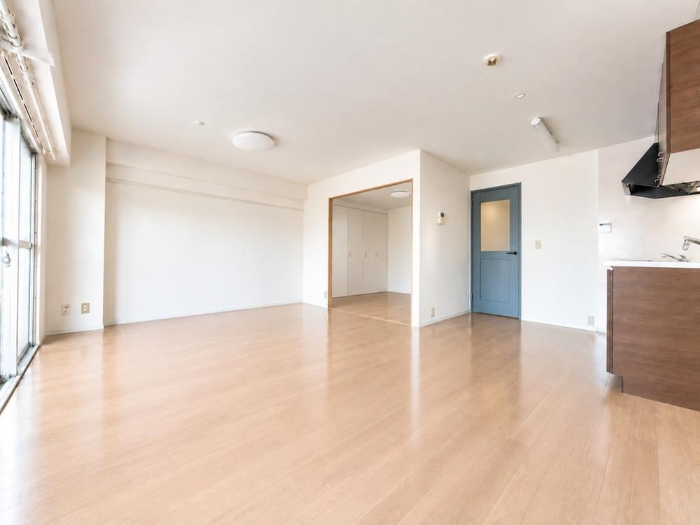 3LDK apartment in Konan Ward, Yokohama, Kanagawa - Photo 1