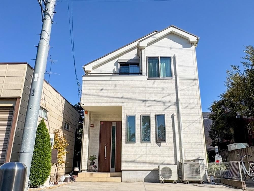 4LDK house in Suginami Ward, Tokyo - Photo 1