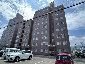 3LDK apartment in Teine Ward, Sapporo