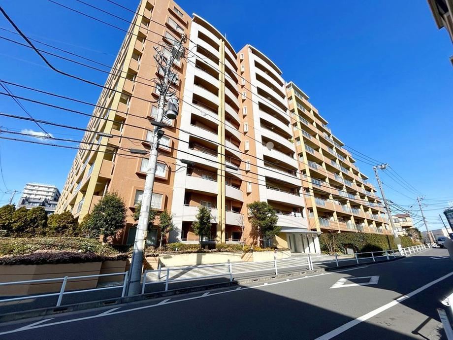3LDK apartment in Itabashi Ward, Tokyo - Photo 1