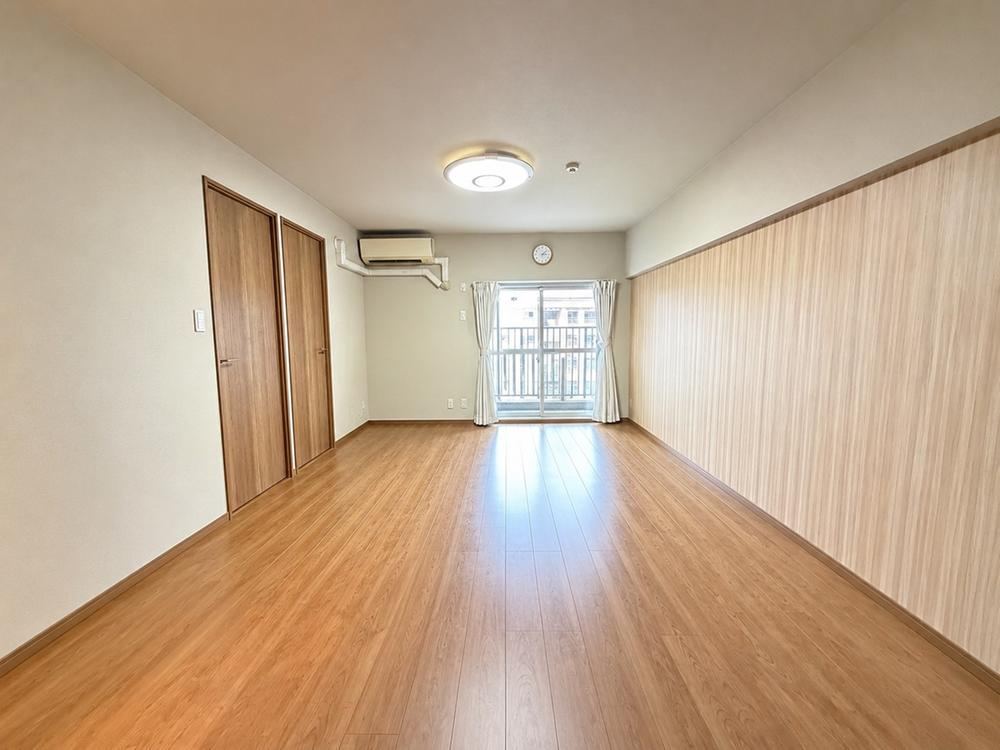 4LDK apartment in Konan Ward, Yokohama, Kanagawa - Photo 1