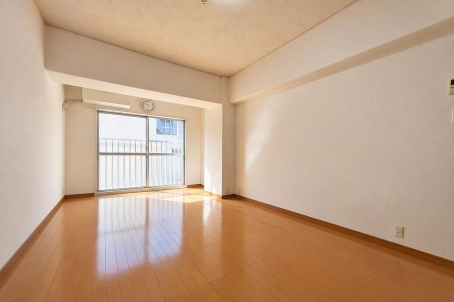 3LDK apartment in Chuo Ward, Osaka - Photo 1