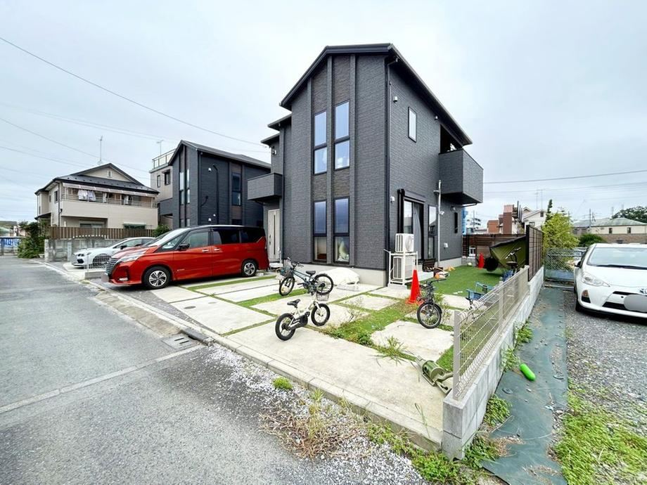 4LDK house in Akishima, Tokyo - Photo 1