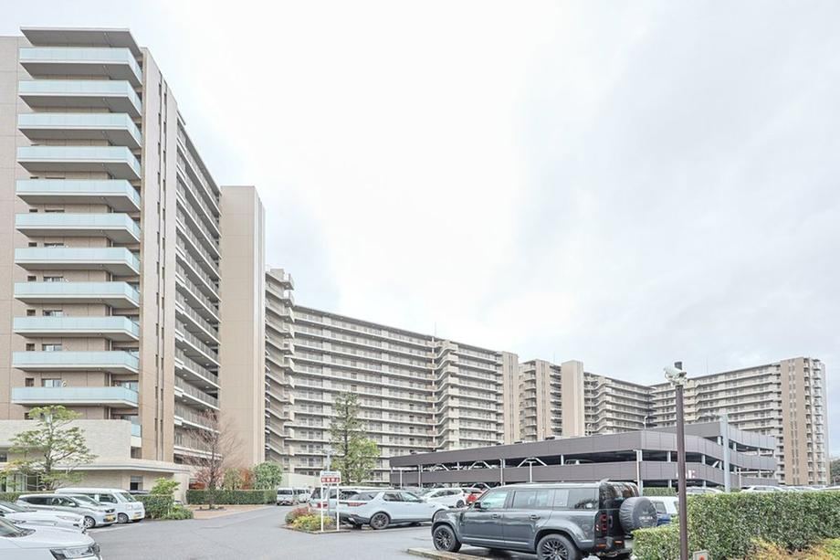3LDK apartment in Inzai, Chiba - Photo 1
