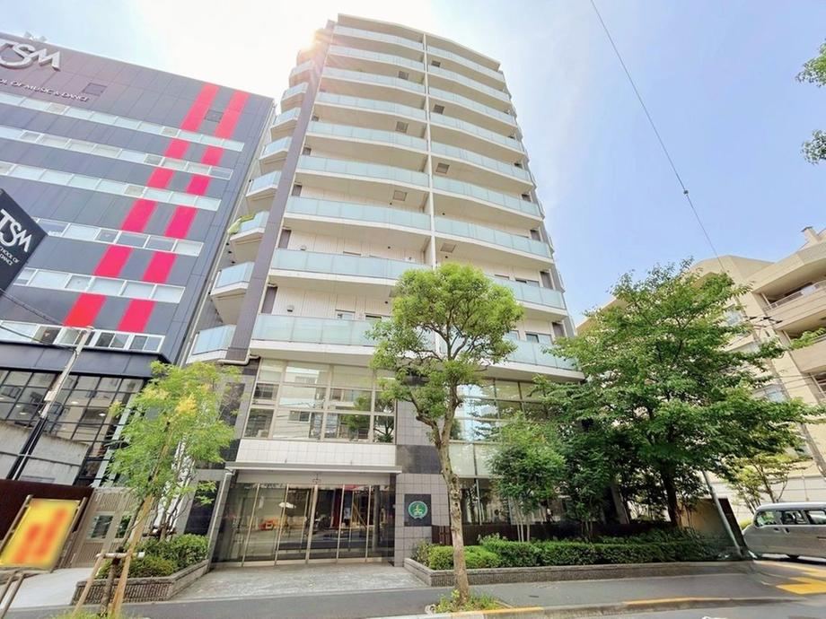 2LDK+S apartment in Edogawa Ward, Tokyo - Photo 1
