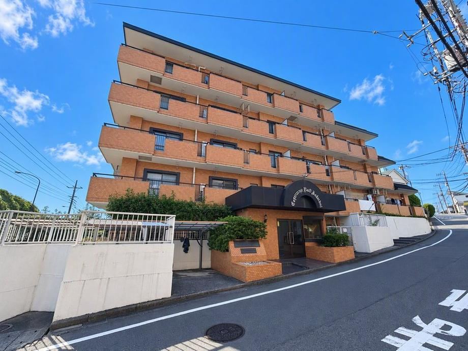3DK apartment in Aoba Ward, Yokohama, Kanagawa - Photo 1