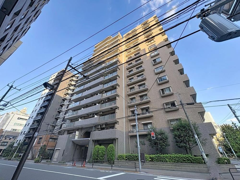 1LDK+S apartment in Taito Ward, Tokyo - Photo 1