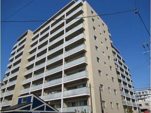 3LDK apartment in Koto Ward, Tokyo - Photo 1