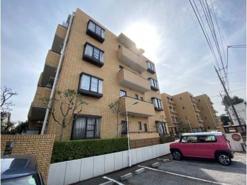 3LDK apartment in Omiya Ward, Saitama - Photo 1