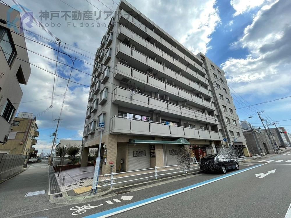 3DK apartment in Hyogo Ward, Kobe, Hyogo - Photo 1