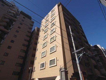 1LDK apartment in Shinjuku Ward, Tokyo - Photo 1