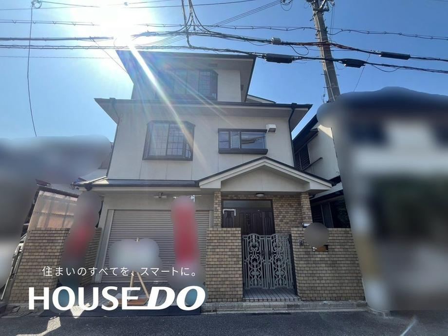 5LDK house in Takatsuki, Osaka - Photo 1