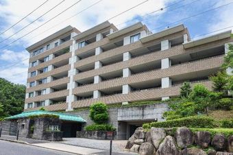 2LDK apartment in Chikusa Ward, Nagoya