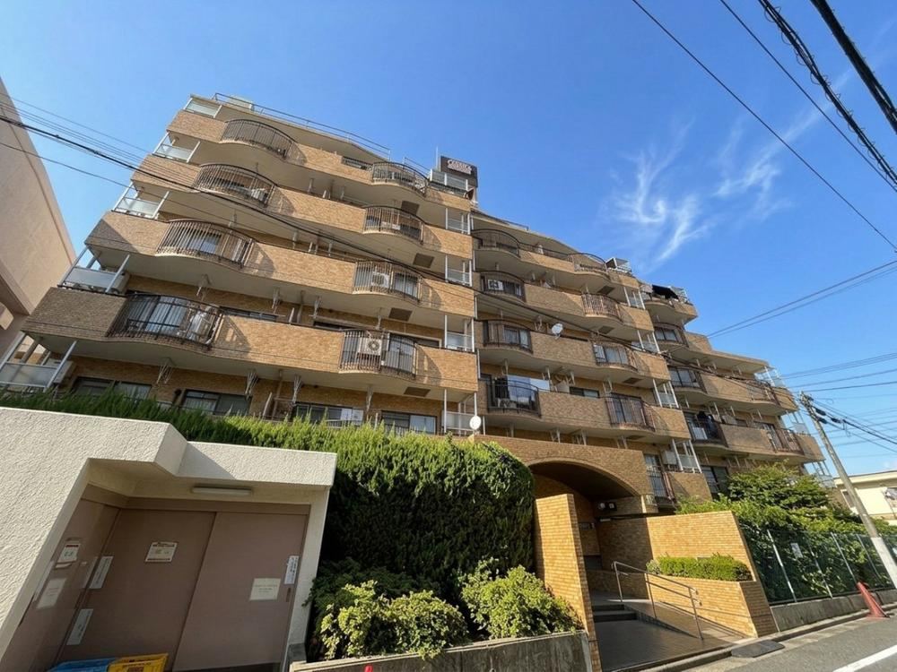 1LDK+S apartment in Setagaya Ward, Tokyo - Photo 1