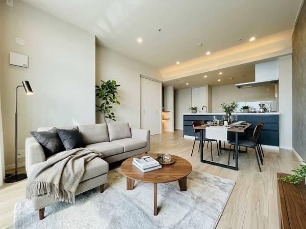1LDK apartment in Minato Ward, Tokyo - Photo 1