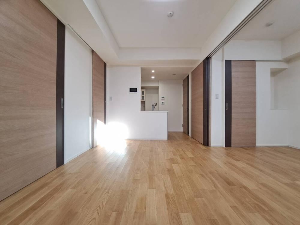 2LDK apartment in Taito Ward, Tokyo - Photo 1