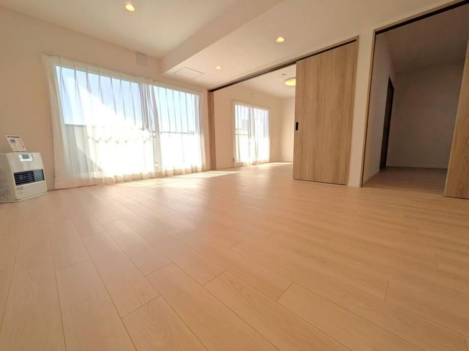 4LDK apartment in Shiroishi Ward, Sapporo, Hokkaido - Photo 1