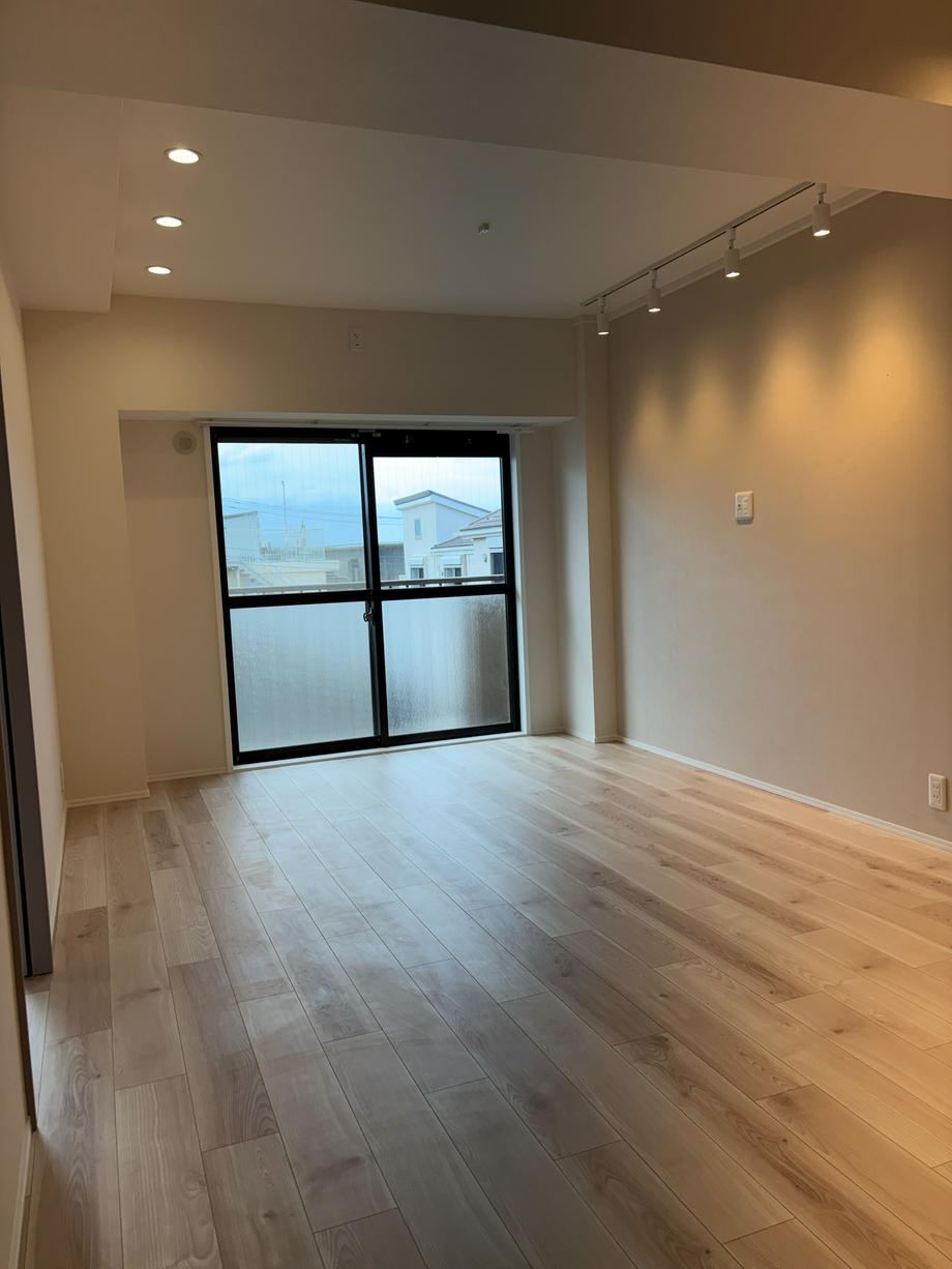 2LDK+S apartment in Miyamae Ward, Kawasaki, Kanagawa - Photo 1