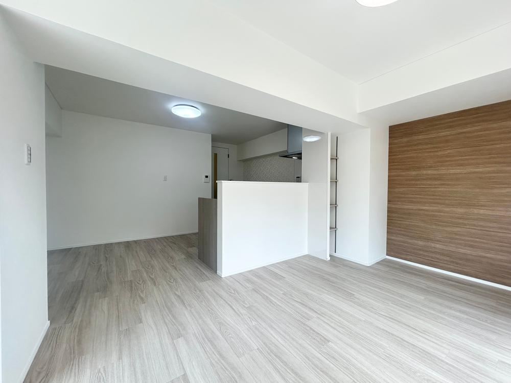 2LDK apartment in Nishi Ward, Osaka - Photo 1