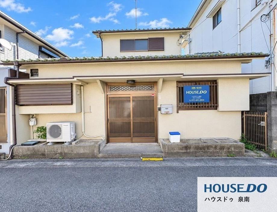 5DK house in Wakayama, Wakayama - Photo 1