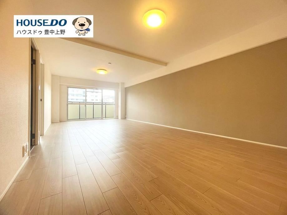 2LDK+2S apartment in Mino, Osaka - Photo 1